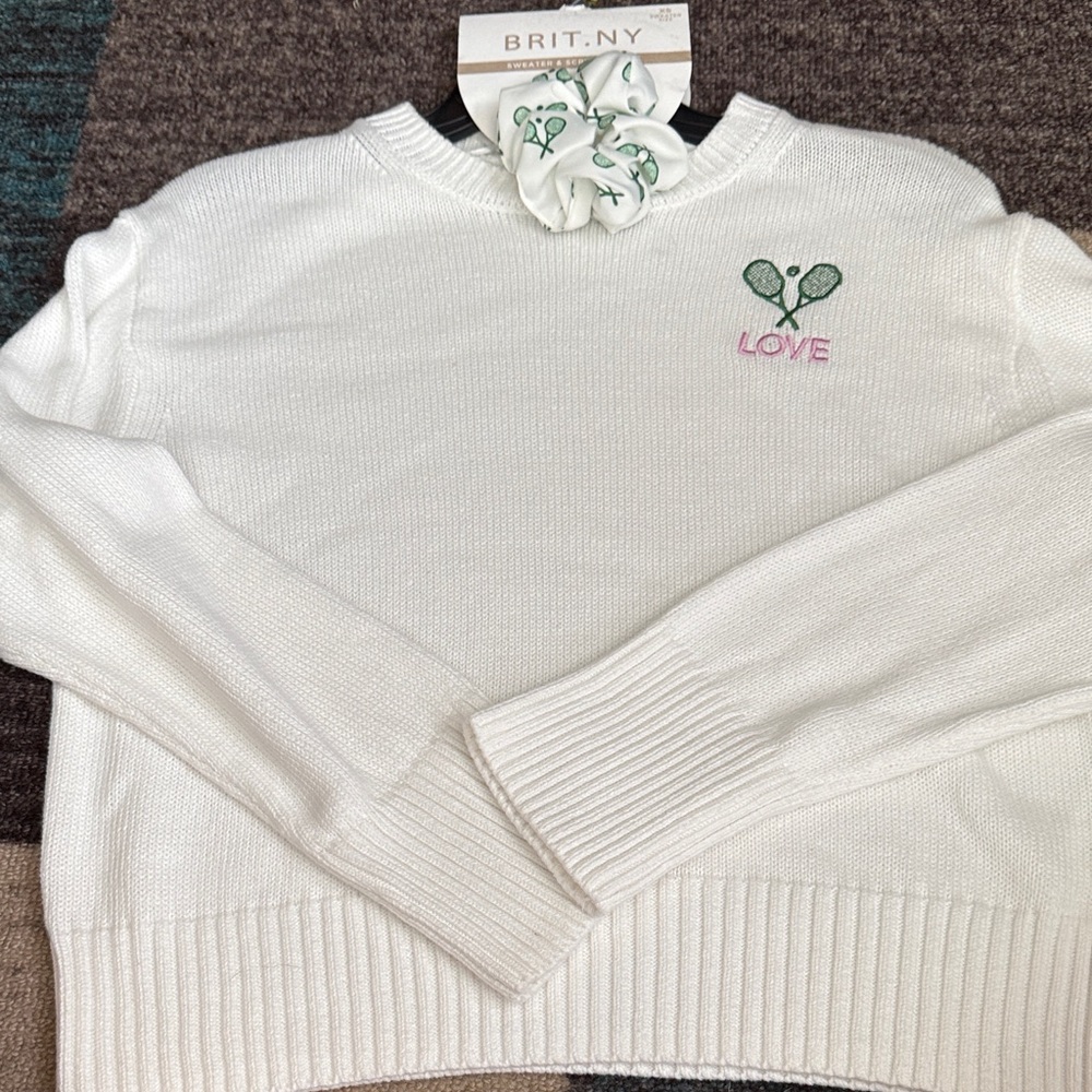 Brit.NY  White Crewneck Tennis Sweater  XS